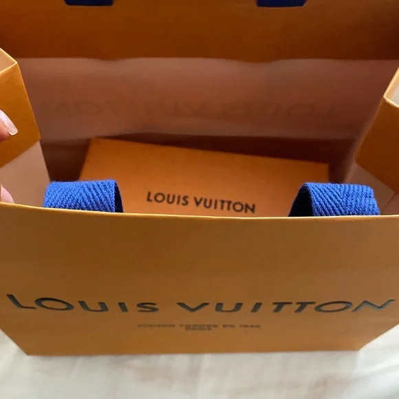 Louis Vuitton Black Acetate Sunglasses Bold Oversized Design - Picture 3 of 6